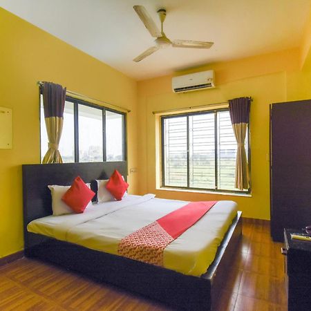 Hotel O Regal Inn Calcutta Eksteriør billede
